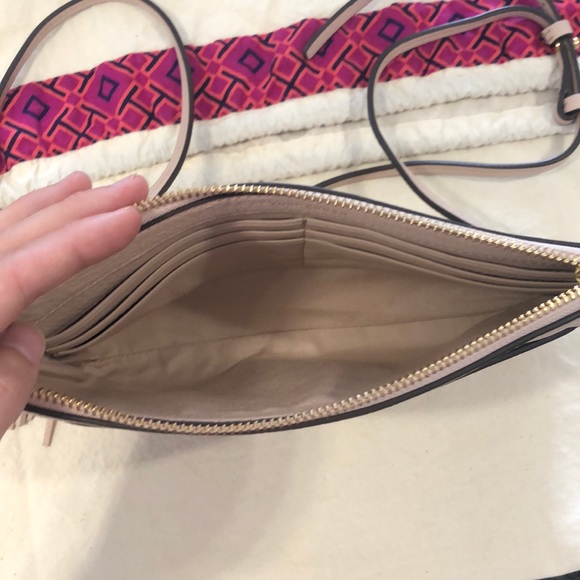 Tory Burch Light pink cross-body - Picture 3 of 5